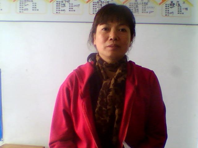 严爱香